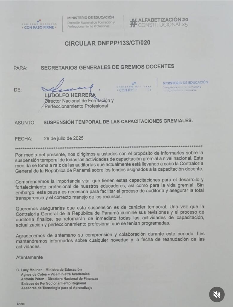 Capacitación docente en Panamá se congela por auditoría de fondos del Meduca