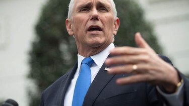 Mike Pence urge a los venezolanos a reunirse en torno a Guaidó