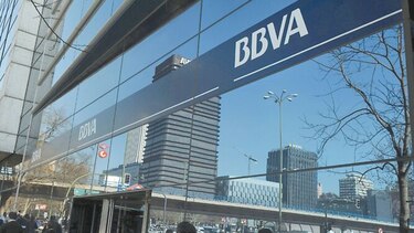 Banco BBVA es imputado por caso de escuchas ilegales