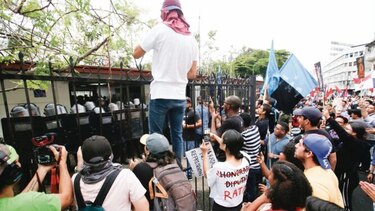 'Ningún panameño debe verse excluido de la Constitución'