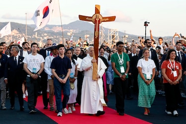 El papa León XIV advierte sobre los algoritmos de las redes sociales: ‘Nos dicen a quién debemos amar y qué pensar’