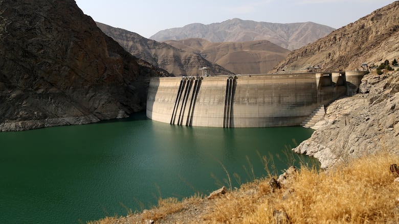 El día cero en Teherán: cómo la megacapital de Irán se está quedando sin agua y electricidad para sus 10 millones de habitantes