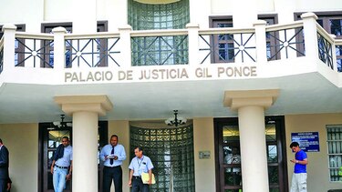 Corte dilata decisión sobre 34 diputados