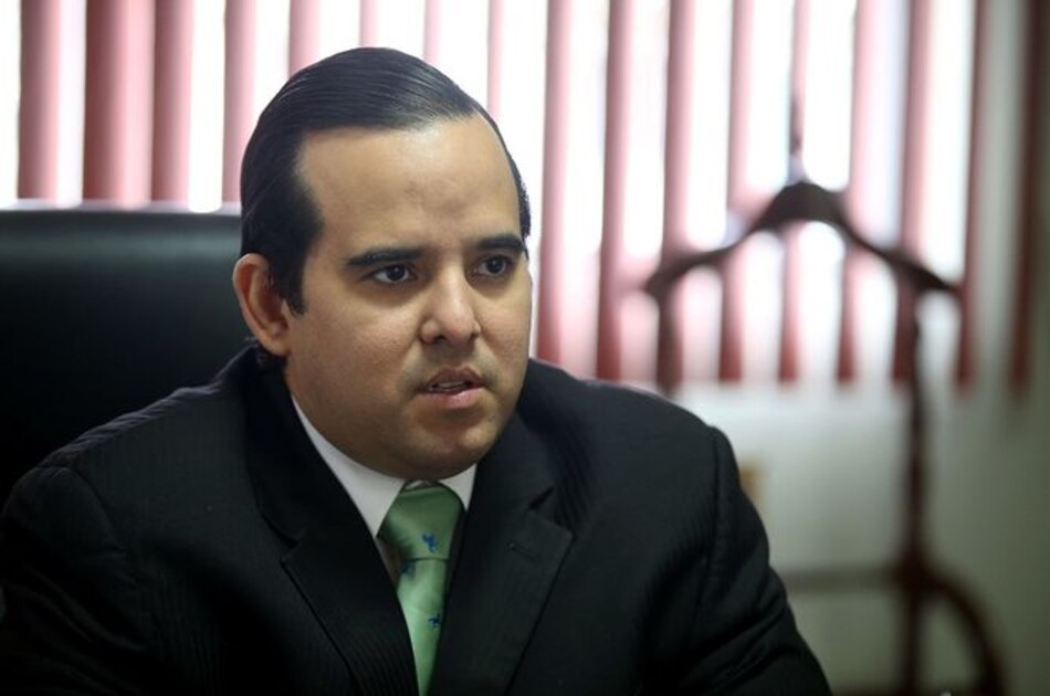 Ministro Carles pide a Fiscalía suspender investigación contra productores