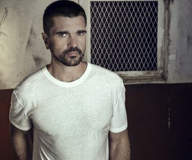 Juanes canta en inglés en su nuevo disco 'Mis planes son amarte'
