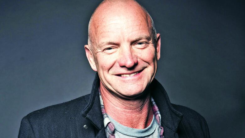 Sting y Mylène Farmer hacen de amantes en video