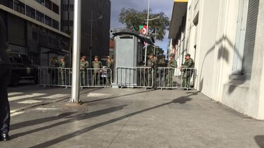 Venezuela: diputados opositores denuncian hallazgo de explosivo en Parlamento