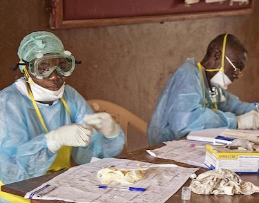 Ensayos con potenciales vacunas contra el ébola empezarían en septiembre