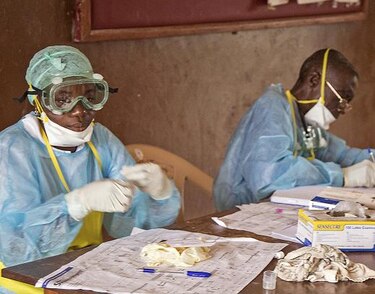 Ensayos con potenciales vacunas contra el ébola empezarían en septiembre