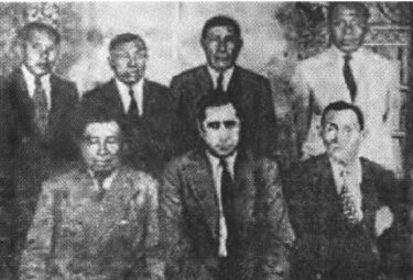 Gunas y partidos políticos