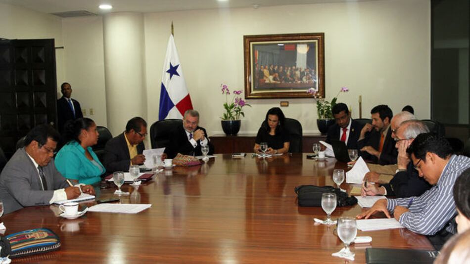 Comisión Técnica de Barro Blanco sostiene reunión por llenado del proyecto