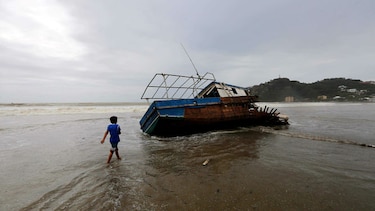 Nate se convierte en huracán camino hacia la costa de Estados Unidos