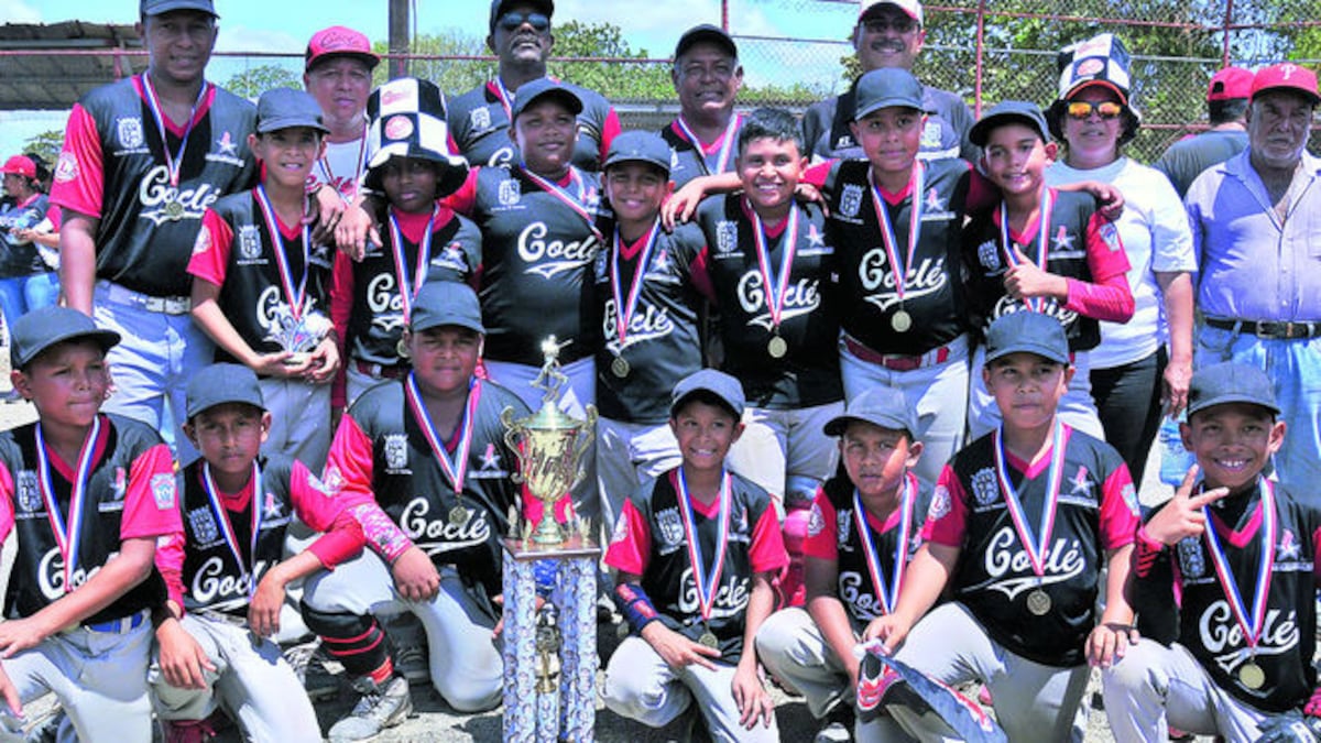 El equipo de la Leña Roja venció ayer a Panamá Este en la gran final.