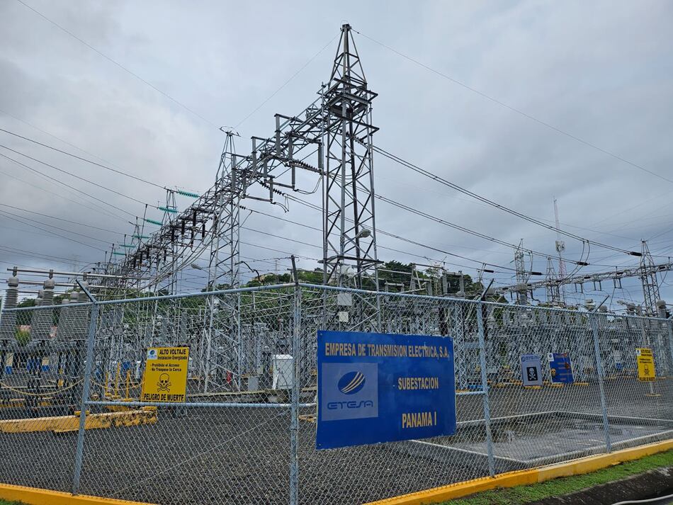 Suspenden proceso de licitación de energía por falta de transparencia