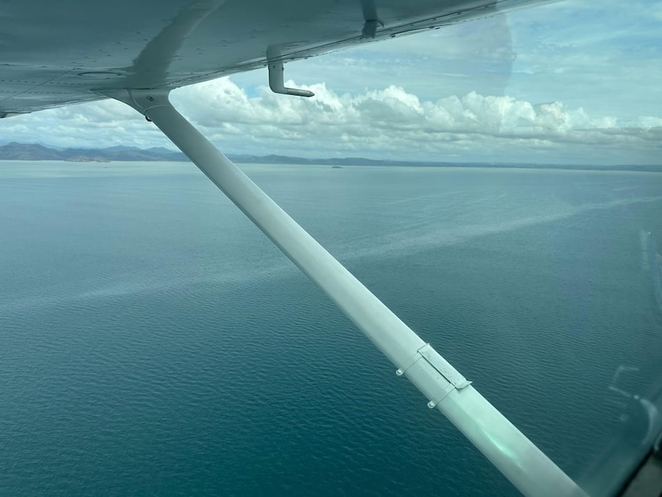 Autoridad Marítima investiga posible contaminación por derrame en Puerto Caimito