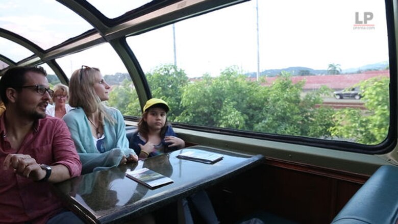 Un viaje nostálgico en el tren interoceánico