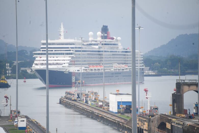 Con el Queen Elizabeth comienza la temporada de cruceros en el Canal de Panamá