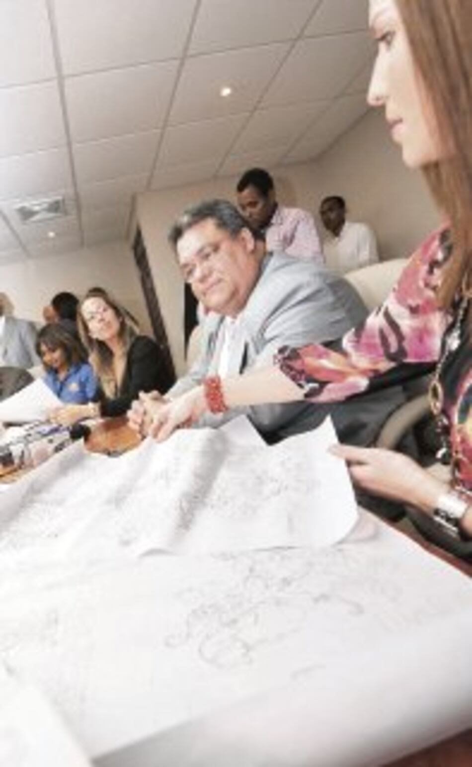 $1.3 millón costará la villa navideña