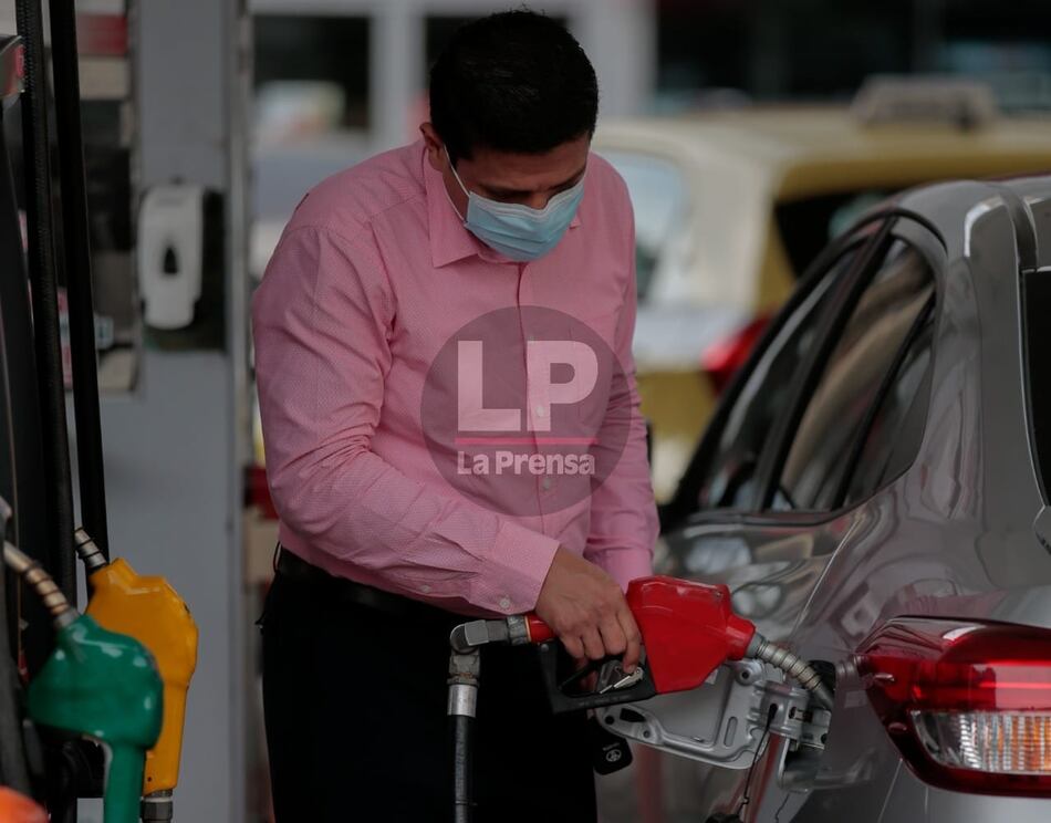 Desde este viernes el litro de gasolina de 95 octanos se venderá a $1.00