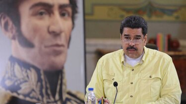 Maduro decreta estado de 'emergencia económica' en Venezuela