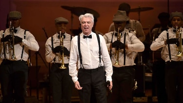 David Byrne anuncia una gran gira que incluirá a Chile y Argentina