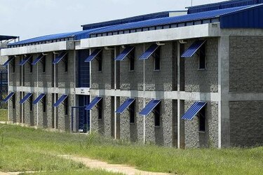 Reclusos identificados en video son trasladados al centro penitenciario La Nueva Joya