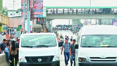 ATTT impone 74 sanciones contra buses ‘piratas’