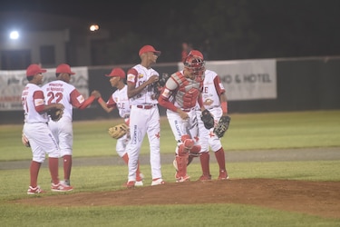 Coclé sobrevive y extiende la final del juvenil a un quinto partido en el Rod Carew  