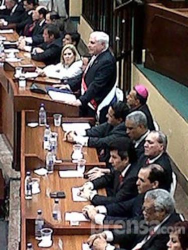 Martinelli pide ayuda a la oposición y a la sociedad civil