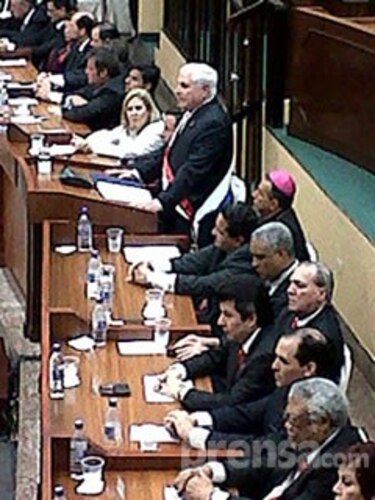 Martinelli pide ayuda a la oposición y a la sociedad civil