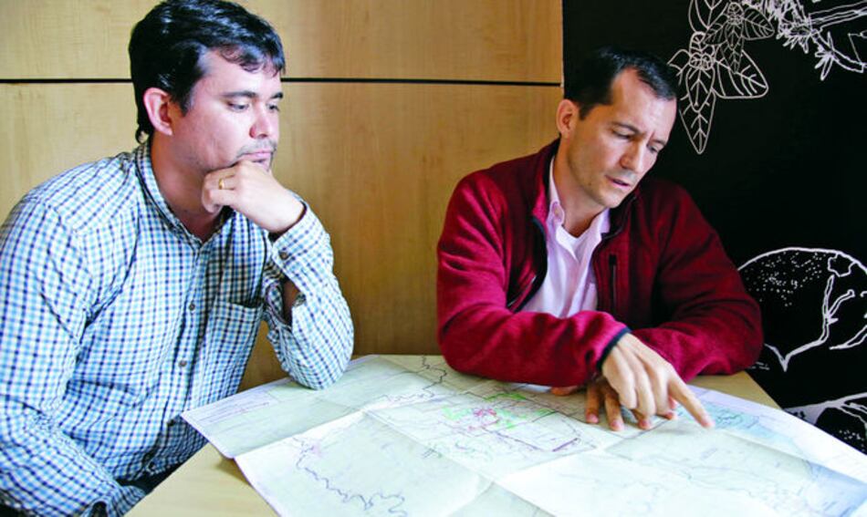 Guardias de seguridad, terratenientes de bosques colonenses