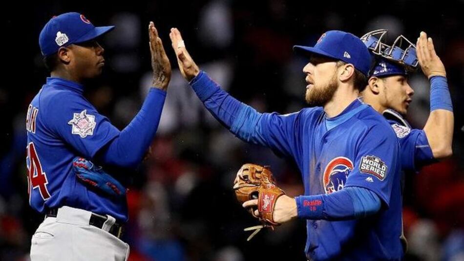 Cachorros vencen a Indios 5-1 e igualan la Serie Mundial a un triunfo por bando