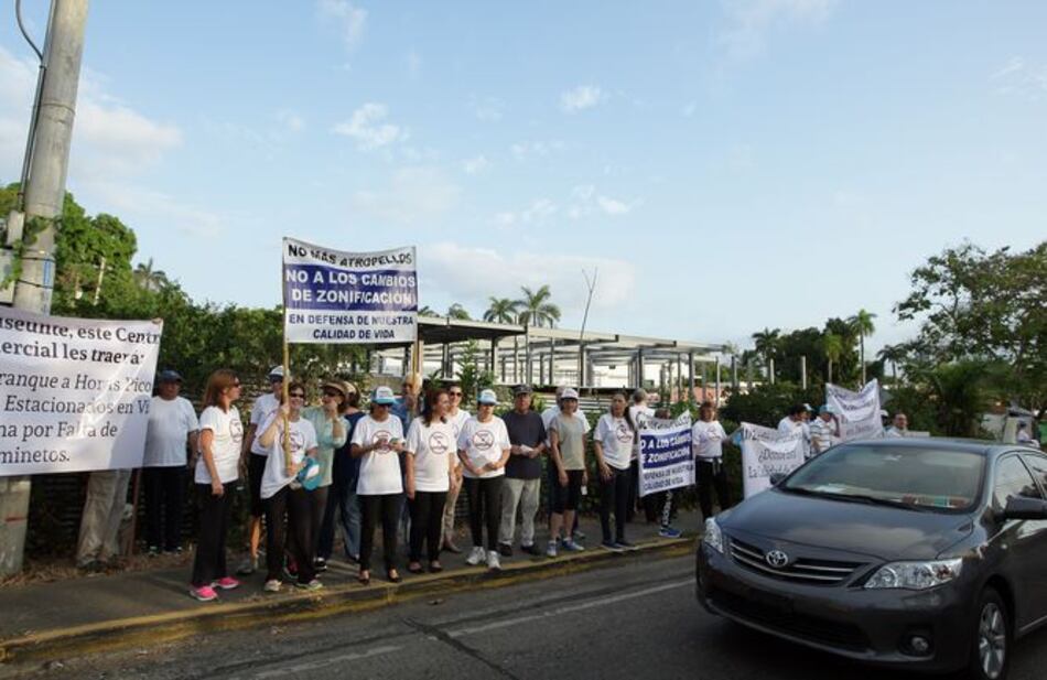 Residentes de Altos del Golf piden suspender proyecto