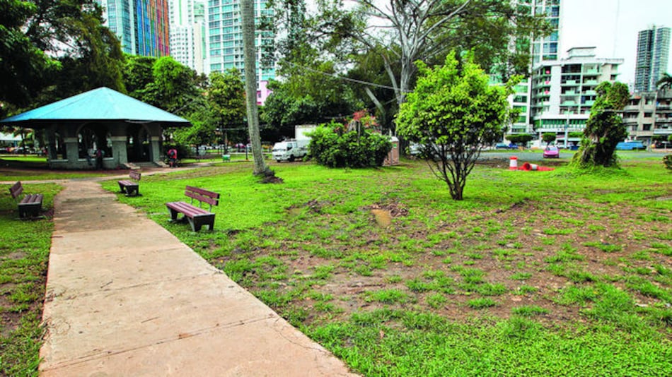 Le quitan parque a edil que se opuso a obra alcaldicia