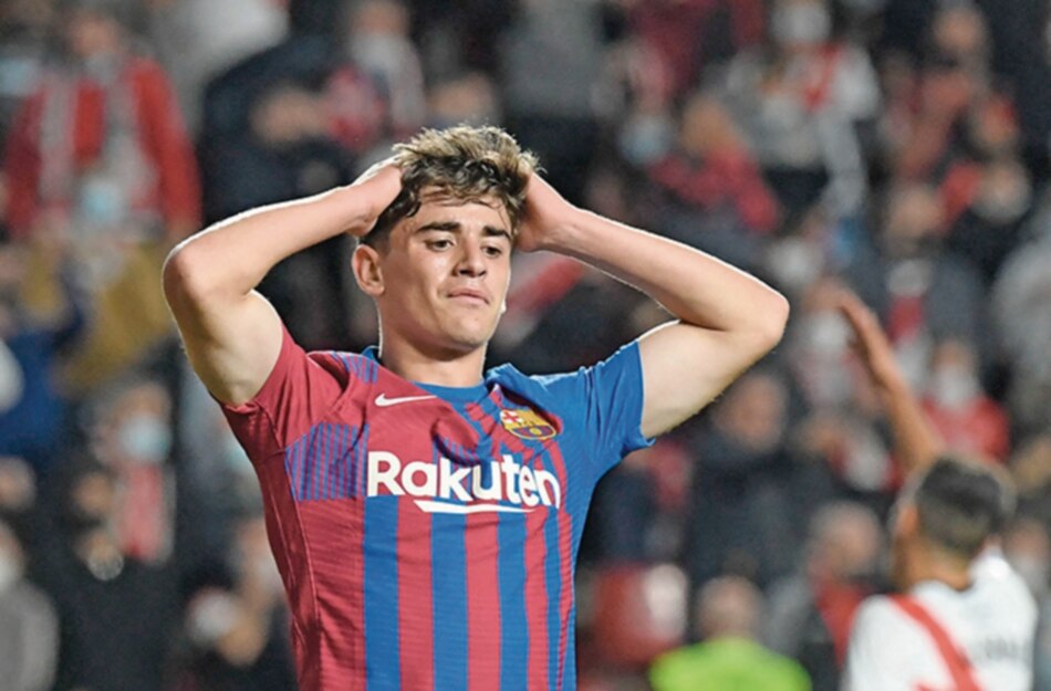 Lluvia de contagios por la Covid-19 en el Real Madrid y el FC Barcelona