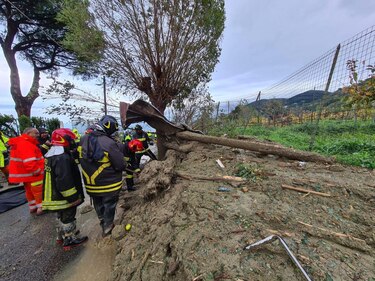 El desastre de Ischia con al menos siete muertos recuerda la fragilidad de Italia