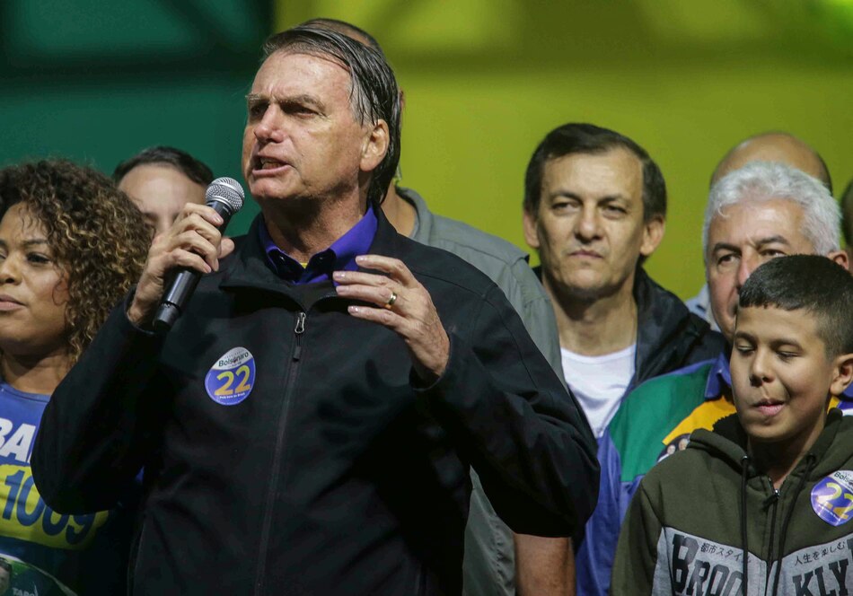 Imponen millonaria multa a partido de Bolsonaro por pedir invalidar comicios