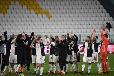 Italia abre el debate sobre la posibilidad de jugar con público
