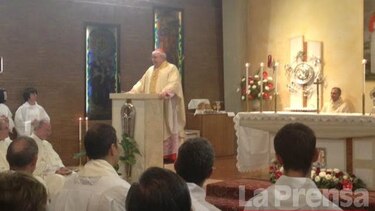 Lacunza toma posesión como cardenal de la iglesia romana San José de Cupertino
