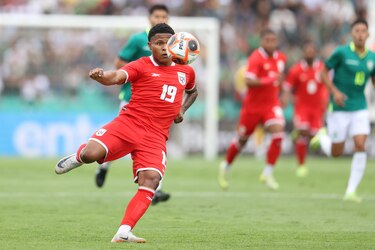De Botafogo a la Selección de Panamá: Kadir Barría vive una tarde inolvidable en Tarija