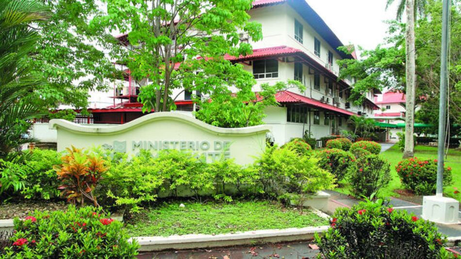 Inhabilitan a directores regionales