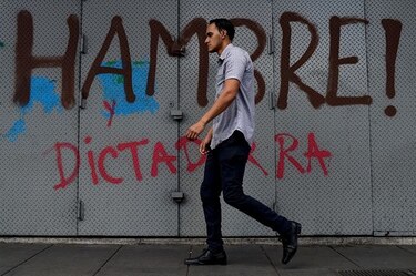 Nicolás Maduro pide dar una oportunidad a medidas económicas