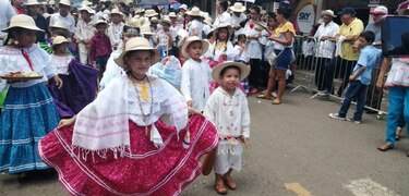 Concluye el Festival del Manito de Ocú con desfile folclórico