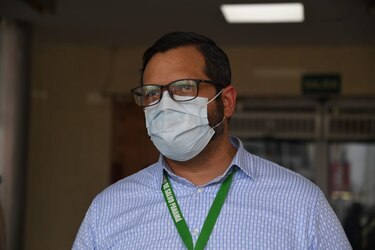 ‘En estos momentos no van a disminuir los casos diarios’, afirma Israel Cedeño
