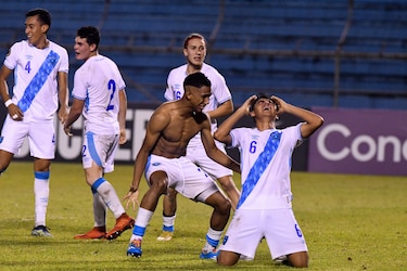 Guatemala clasifica al Mundial Sub-20 al ganar 2-1 en penales a México