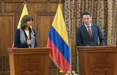 Colombia descarta 'repercusiones negativas' en Ecuador por paz con FARC