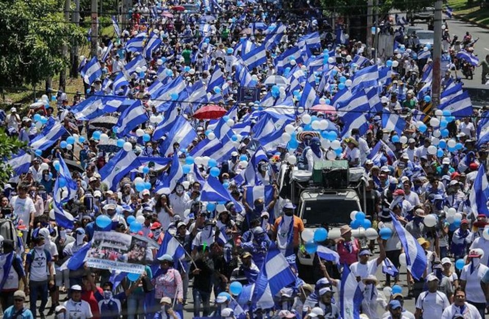 Miles piden salida de Ortega en masiva protesta en Managua