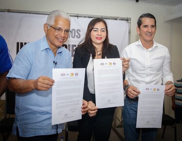 Campaña Roux-Blandón suma el apoyo de 67 candidatos independientes
