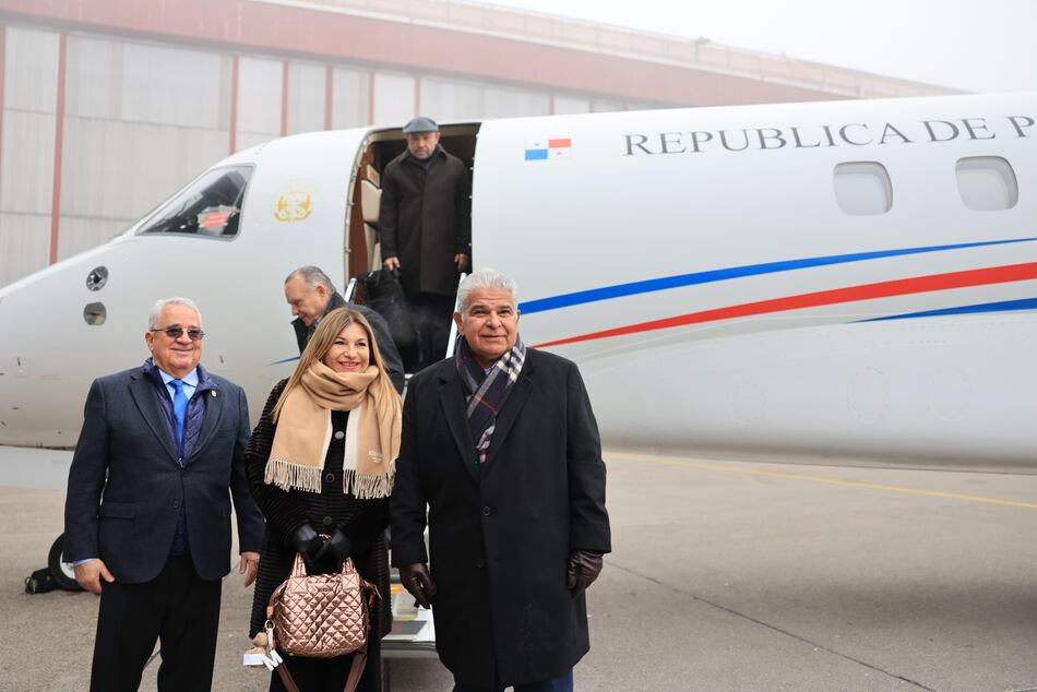 Presidente Mulino llega a Davos y se reunirá con ejecutivos de la naviera Maersk