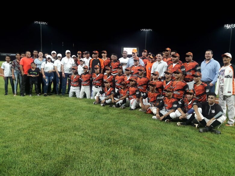 Ponen a prueba estructura del nuevo estadio de béisbol Roberto Flaco Bala Hernández